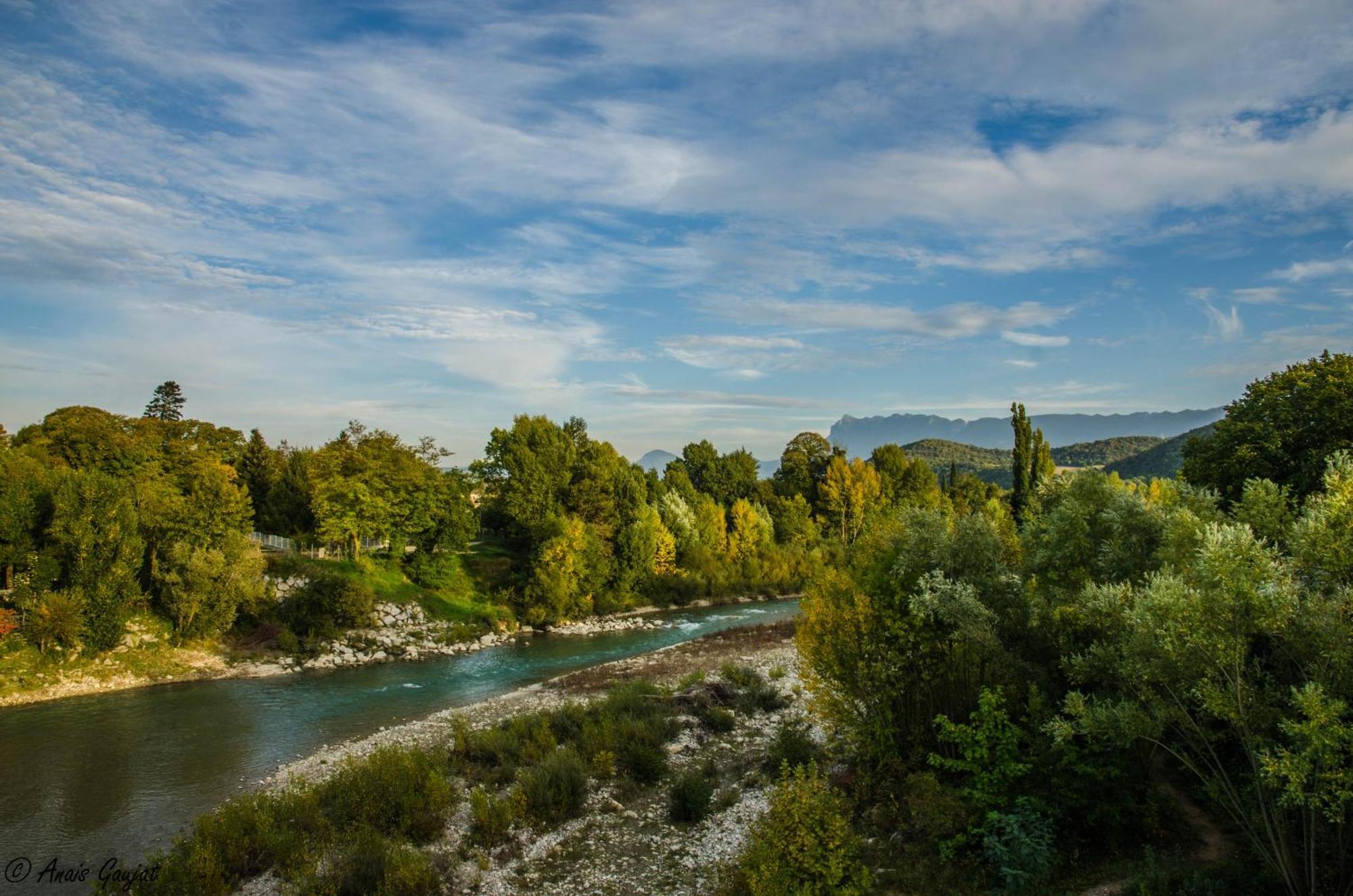 Chez Anais Et Marc Hotel Aouste-sur-Sye Екстериор снимка